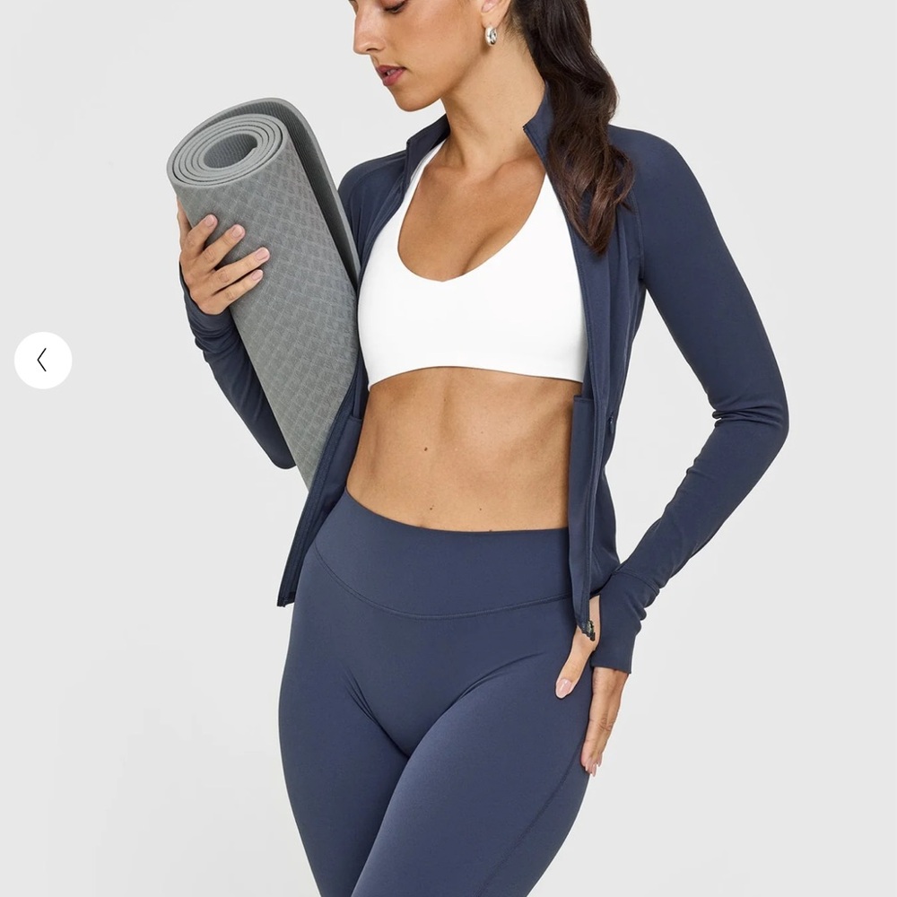SOFTMOTION™ FLARED BOTTOMS